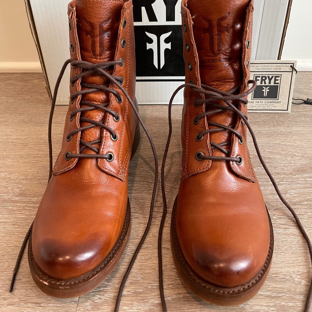 Frye Boots Veronica Combat Whiskey Size 8m